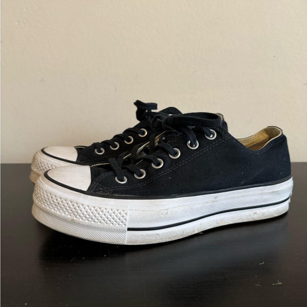 Platform Converse